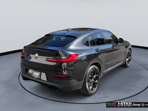 Used 2021 BMW X4 xDrive30i w/ Parking Assistance Package AWD/4WD image 5