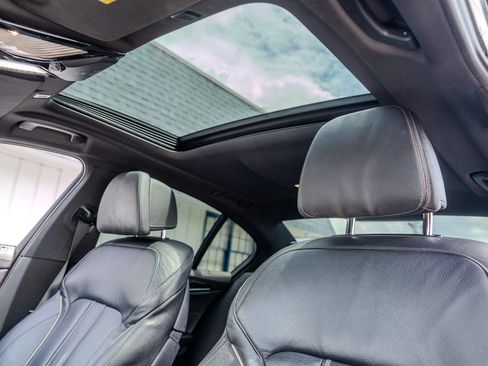 Used 2018 BMW 540i image 29