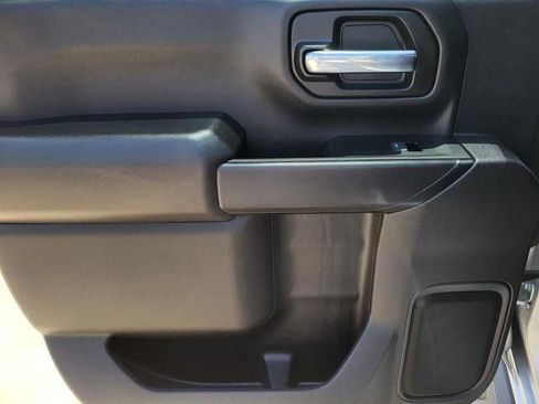 Used 2023 Chevrolet Silverado 2500 LT w/ Convenience Package AWD/4WD image 12