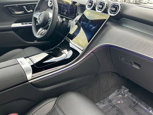 New 2026 Mercedes-Benz GLC 300 4MATIC image 16