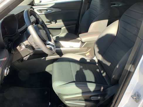 Used 2024 Dodge Hornet GT AWD/4WD image 12