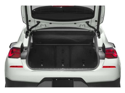 Used 2021 BMW X2 xDrive28i image 11
