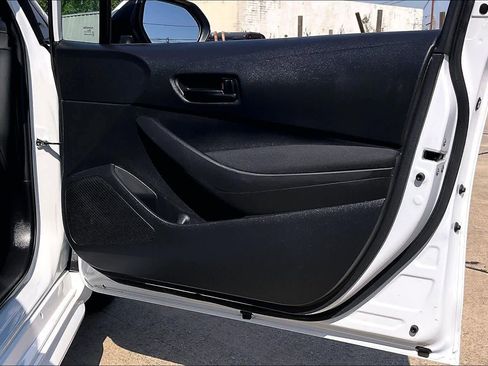 Used 2024 Toyota Corolla LE FWD image 20