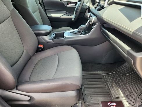 Used 2023 Toyota RAV4 XLE image 16