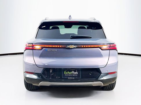 Used 2024 Chevrolet Equinox EV LT image 7