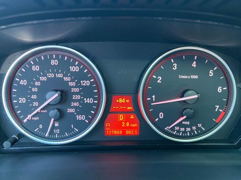 Used 2009 BMW 528i xDrive Sedan image 33