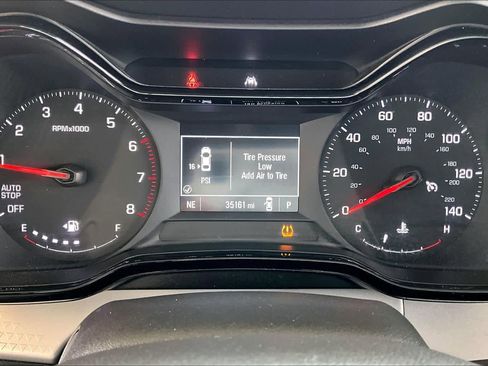 Used 2025 Chevrolet Trax LS FWD image 23