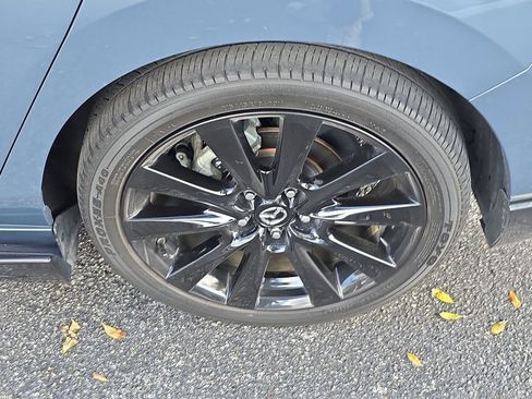 Used 2024 MAZDA MAZDA3 s image 8