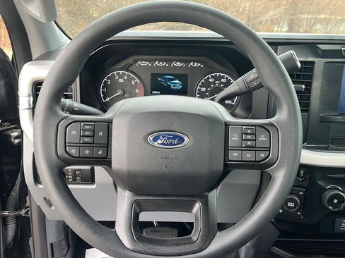 Used 2024 Ford F250 XL w/ XL Off-Road Package image 14