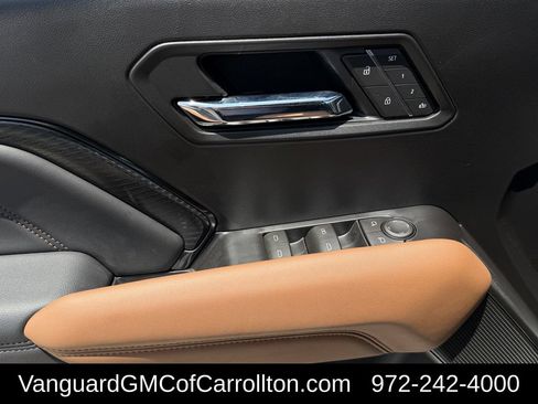 New 2026 GMC Canyon AT4 w/ Technology Plus Package AWD/4WD image 21
