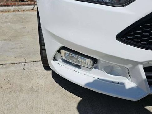 Used 2016 Ford Focus ST FWD image 12