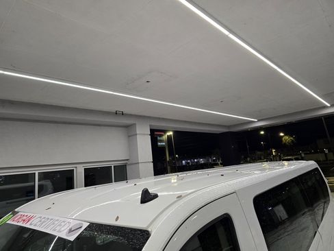 Used 2024 Ford Transit 350 XLT image 12