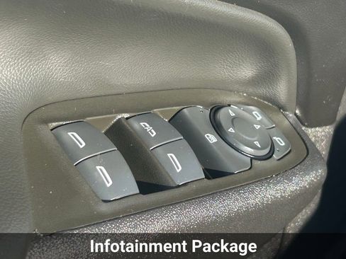 Certified 2024 Chevrolet Equinox LT AWD/4WD image 13