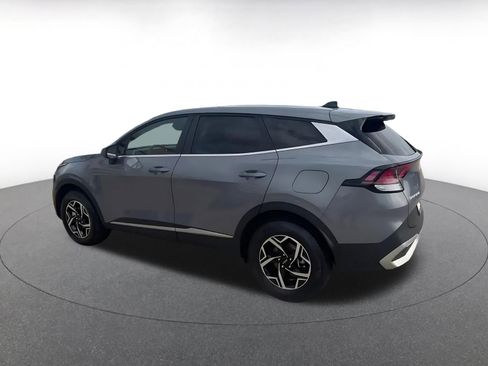 Used 2025 Kia Sportage LX image 10