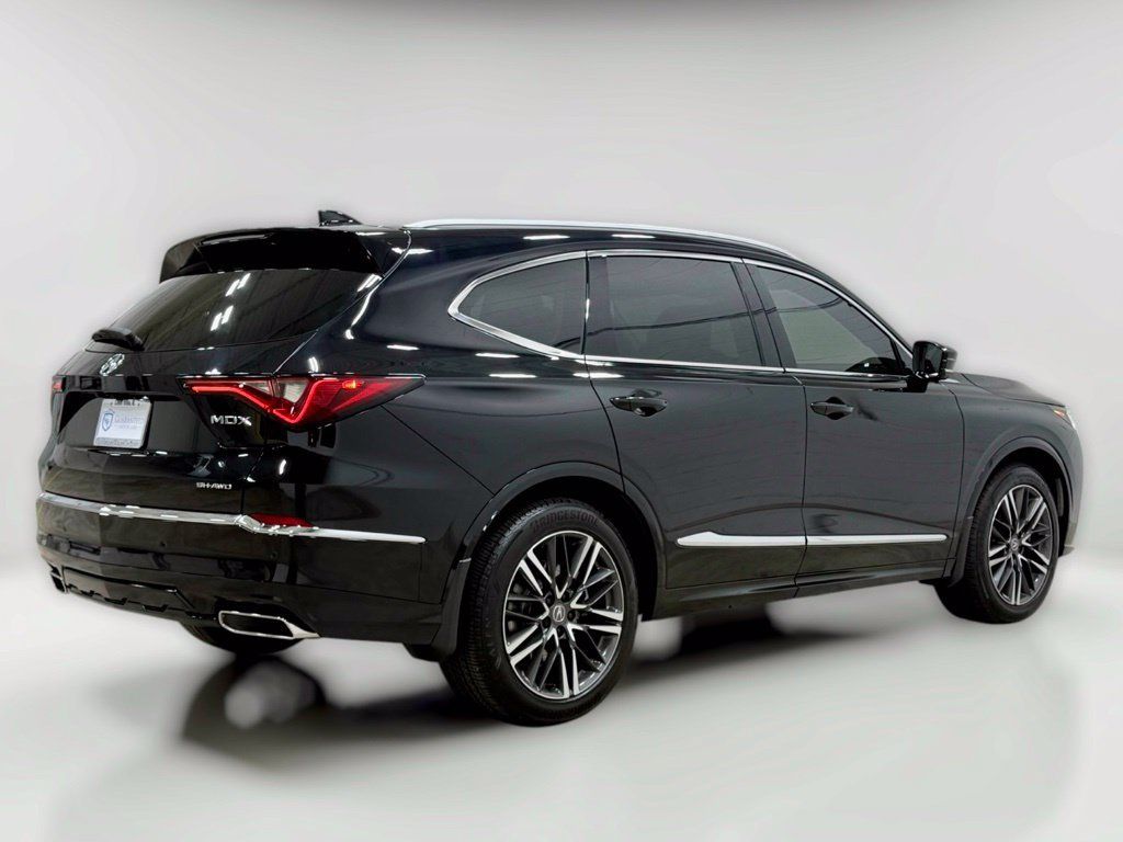 Used 2025 Acura MDX w/ Advance Package AWD/4WD image 16