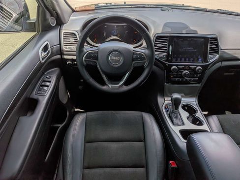 Used 2020 Jeep Grand Cherokee Altitude RWD image 20