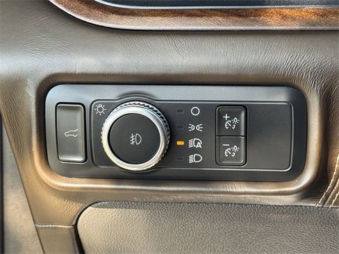 Used 2022 Ford Explorer King Ranch image 20