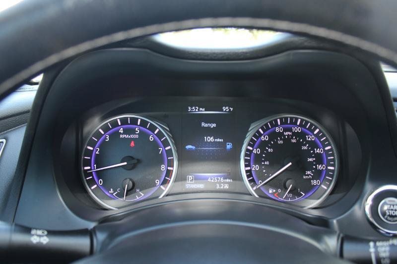 Used 2015 INFINITI Q50 Premium w/ Navigation Package AWD/4WD image 30