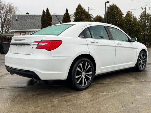 Used 2014 Chrysler 200 Touring w/ 200 S Group FWD image 3