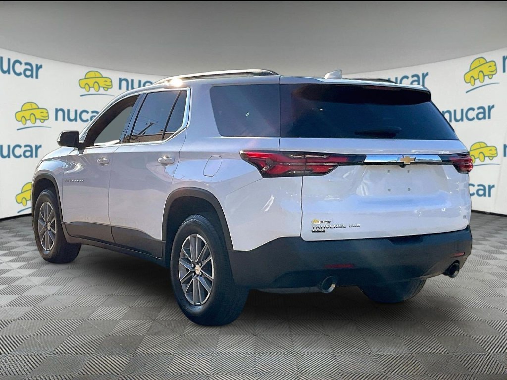 Used 2024 Chevrolet Traverse Limited LT AWD/4WD image 4