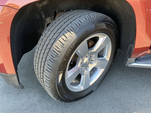 Used 2020 Chevrolet Tahoe Premier image 12