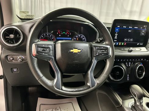 Used 2024 Chevrolet Blazer LT w/ Convenience Package image 15
