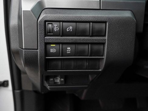 New 2026 Toyota Tacoma SR5 image 18