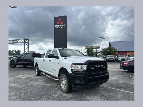 Used 2022 RAM 2500 Tradesman AWD/4WD image 1