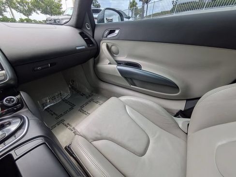Used 2009 Audi R8 V8 AWD/4WD image 14