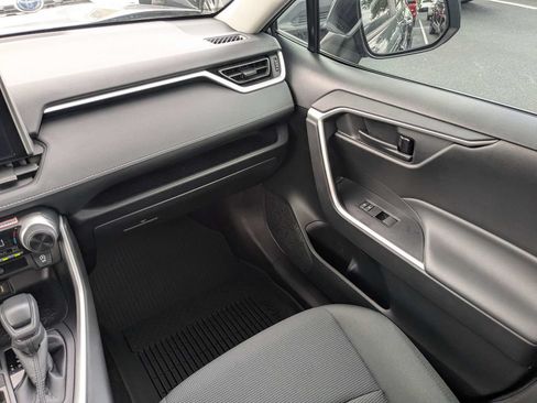 Used 2025 Toyota RAV4 LE FWD image 20