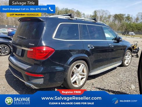 Used 2015 Mercedes-Benz GL 550 4MATIC image 4