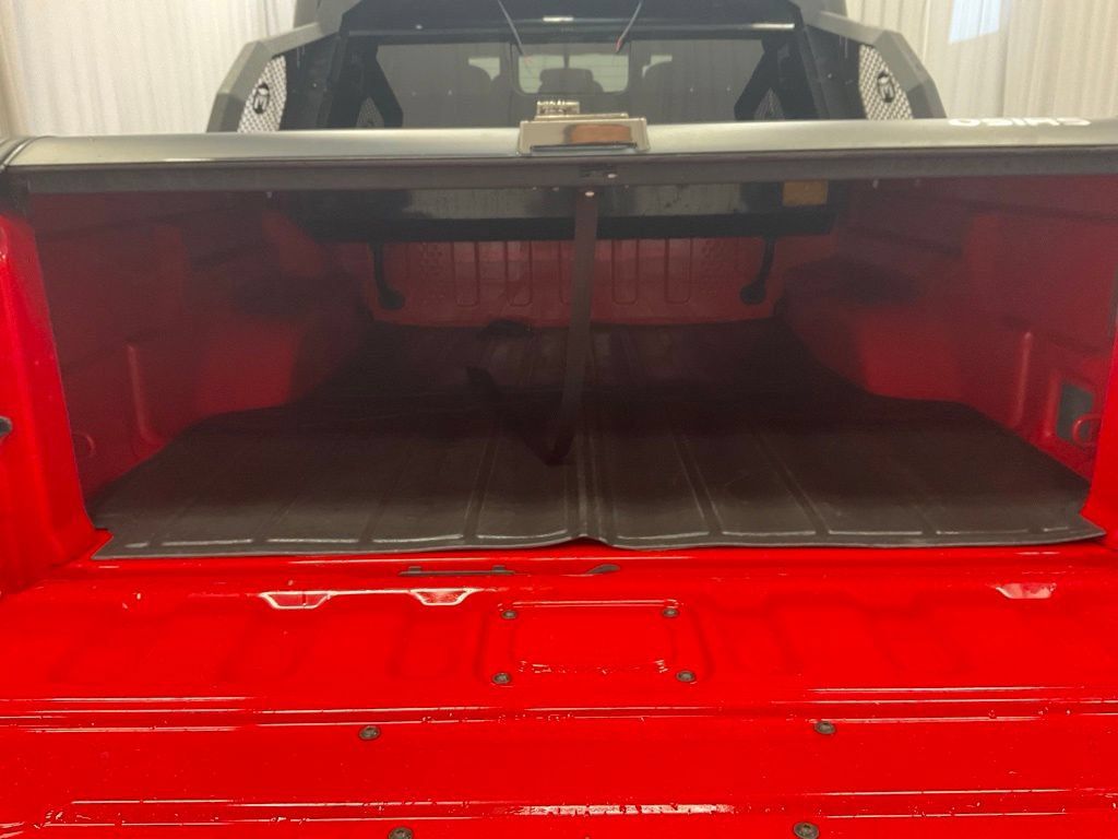 Used 2021 Jeep Gladiator Sport AWD/4WD image 29