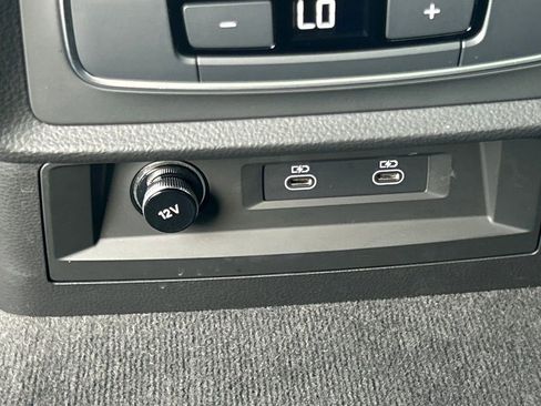 Used 2025 Audi Q7 2.0T Premium w/ Convenience Package image 72