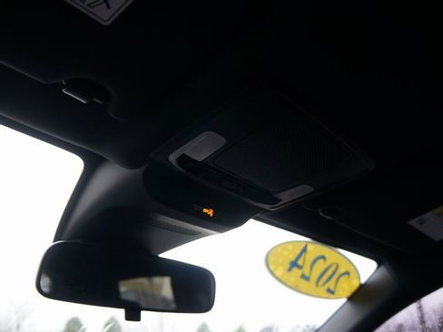 Certified 2024 Honda HR-V Sport image 27