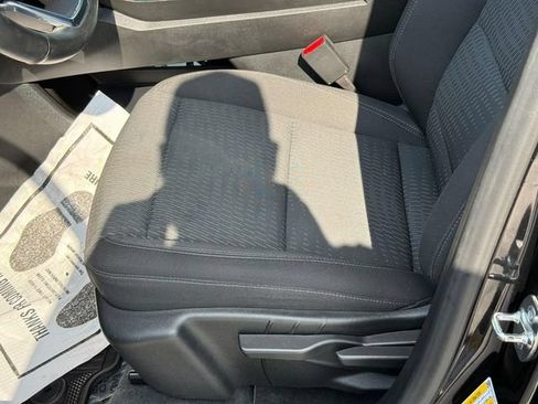Used 2026 Chevrolet Equinox LT FWD image 16