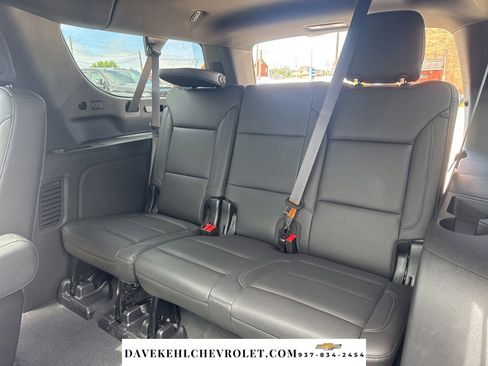 Used 2024 Chevrolet Suburban LT w/ LT Signature Package AWD/4WD image 26