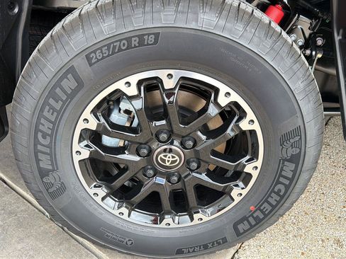 New 2026 Toyota Tundra SR5 AWD/4WD image 8
