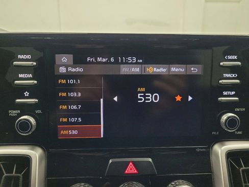 Used 2022 Kia Sorento LX image 25