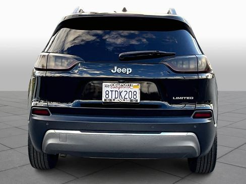 Used 2019 Jeep Cherokee Limited image 4