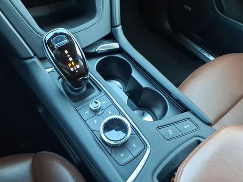 Used 2021 Cadillac XT5 Premium Luxury image 33