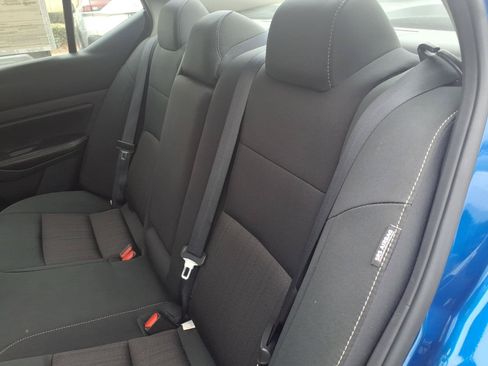 Certified 2025 Nissan Altima 2.5 SV FWD image 9