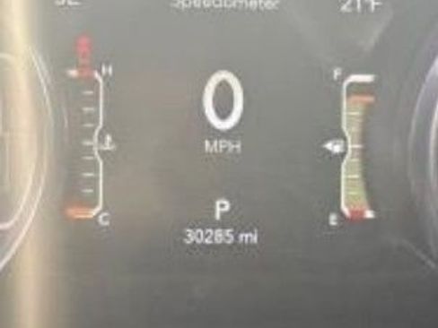 Used 2022 Jeep Gladiator Sport image 8