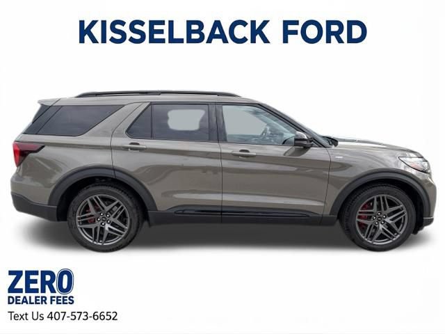 New 2026 Ford Explorer ST-Line w/ ST-Line Street Pack RWD image 2