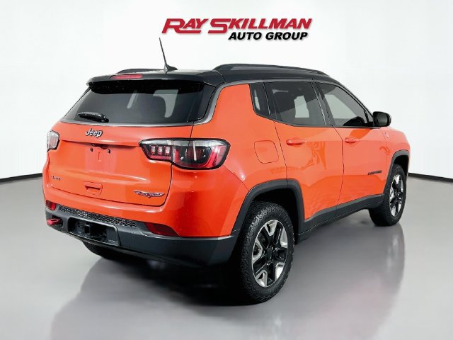 Used 2018 Jeep Compass Trailhawk w/ Cold Weather Group AWD/4WD image 7
