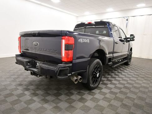 Used 2023 Ford F250 Lariat w/ Black Appearance Package AWD/4WD image 8