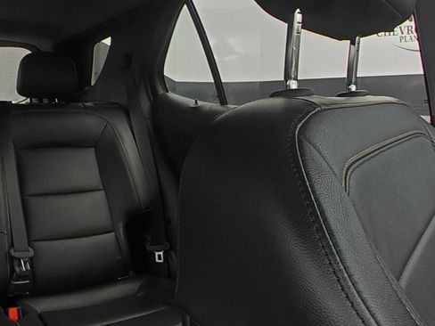 Used 2018 Chevrolet Equinox Premier FWD image 11