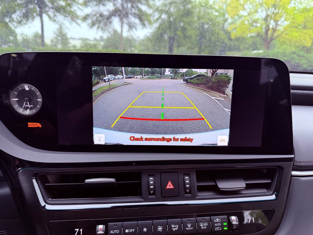 Certified 2024 Lexus ES 300h w/ Premium Package FWD image 21