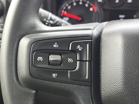 Used 2022 Chevrolet Silverado 1500 Custom image 15