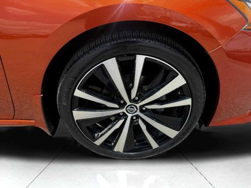 Used 2019 Nissan Altima 2.5 SR w/ SR Premium Package image 47