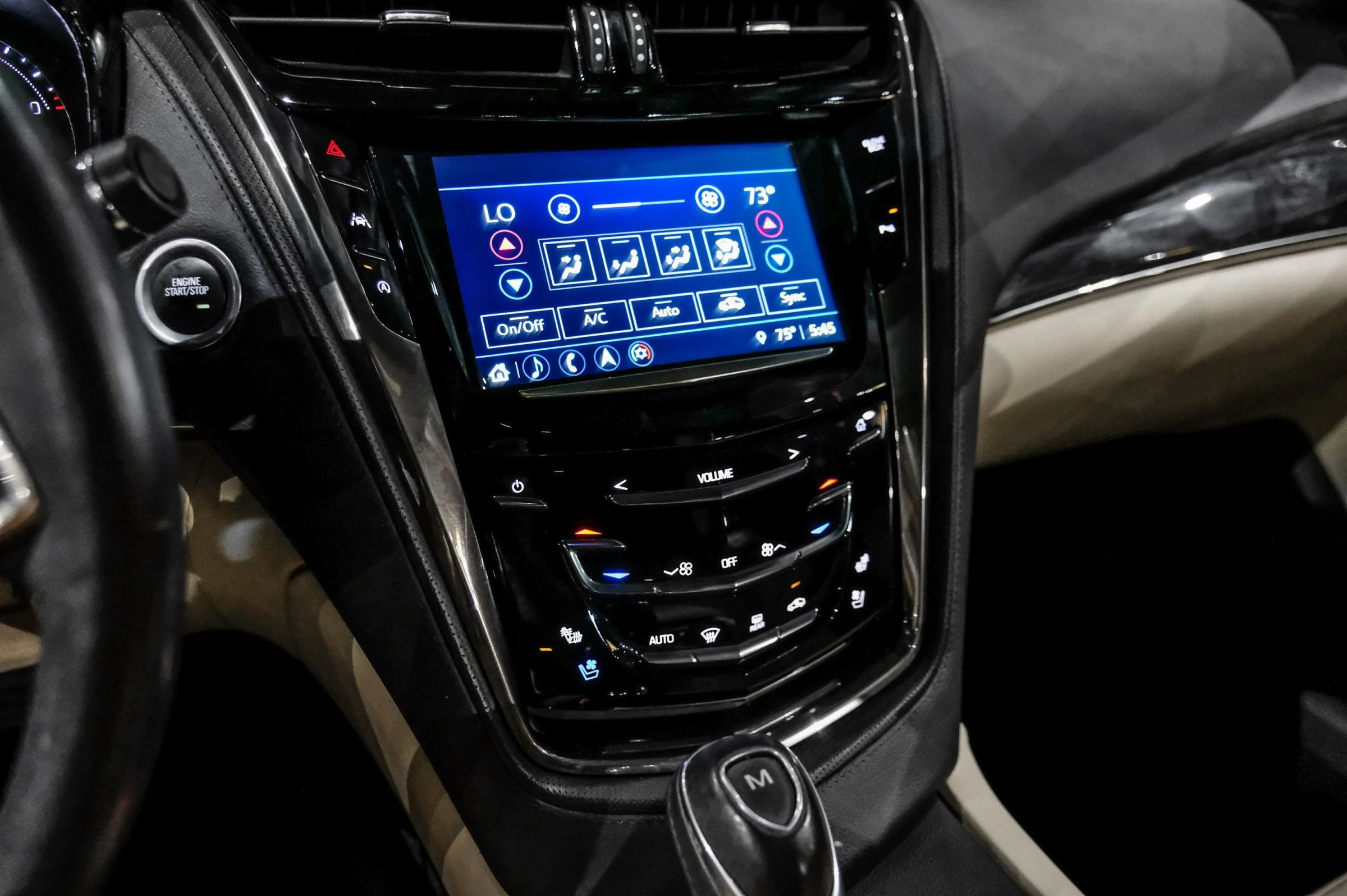 Used 2019 Cadillac CTS Luxury RWD image 25